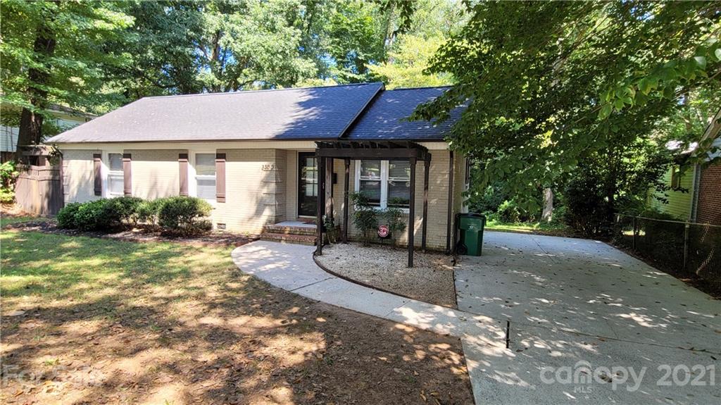 3300 Sargeant Drive Charlotte NC 28217