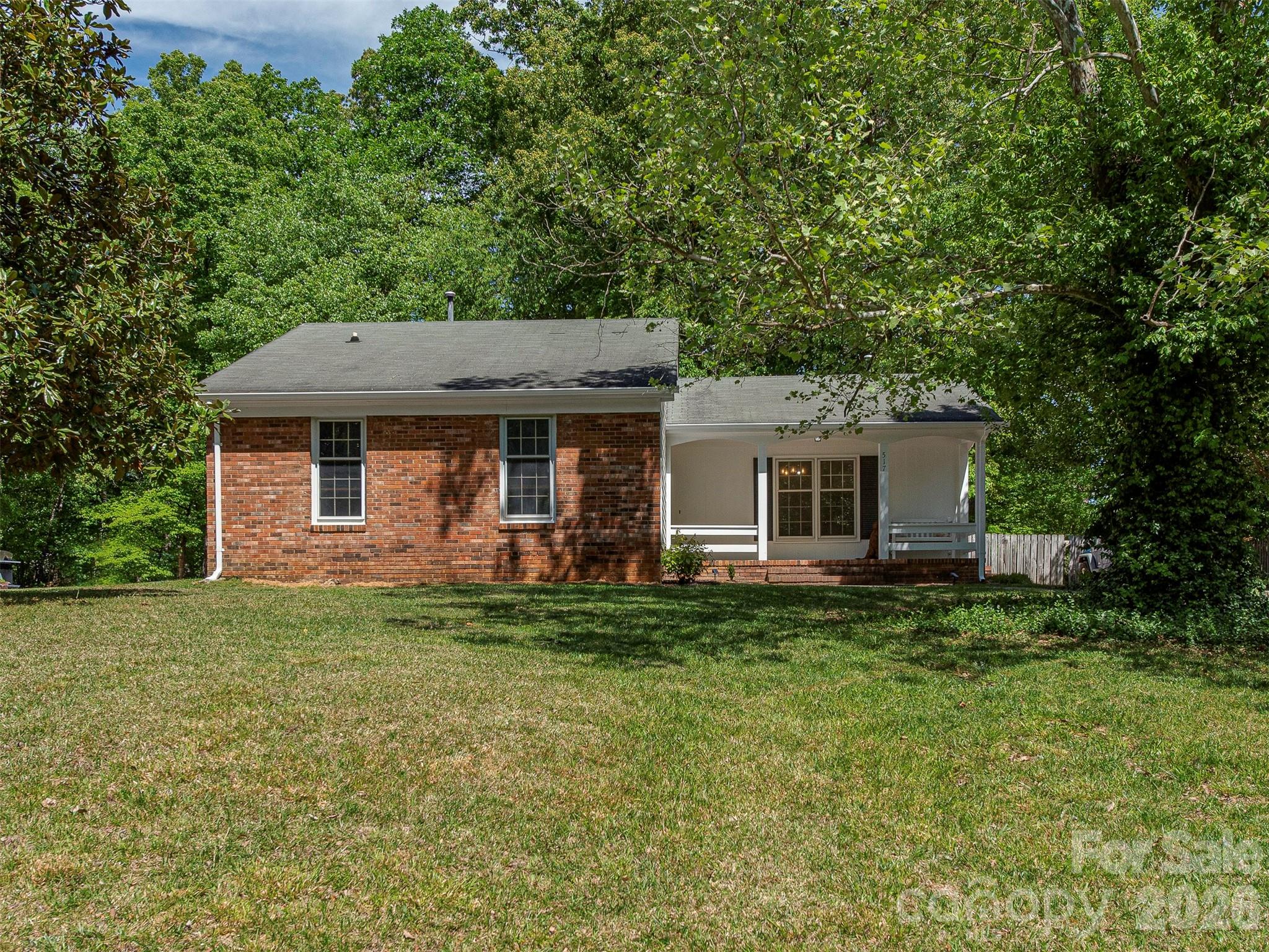 517 Fence Post Lane Matthews NC 28105