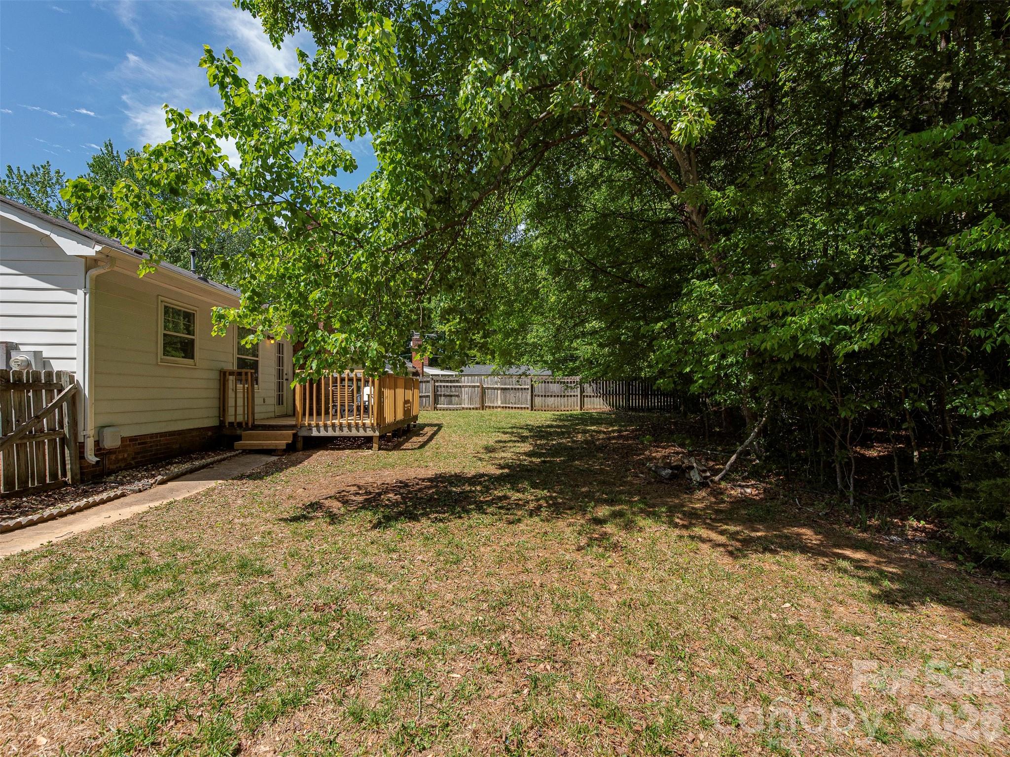 517 Fence Post Lane Matthews NC 28105