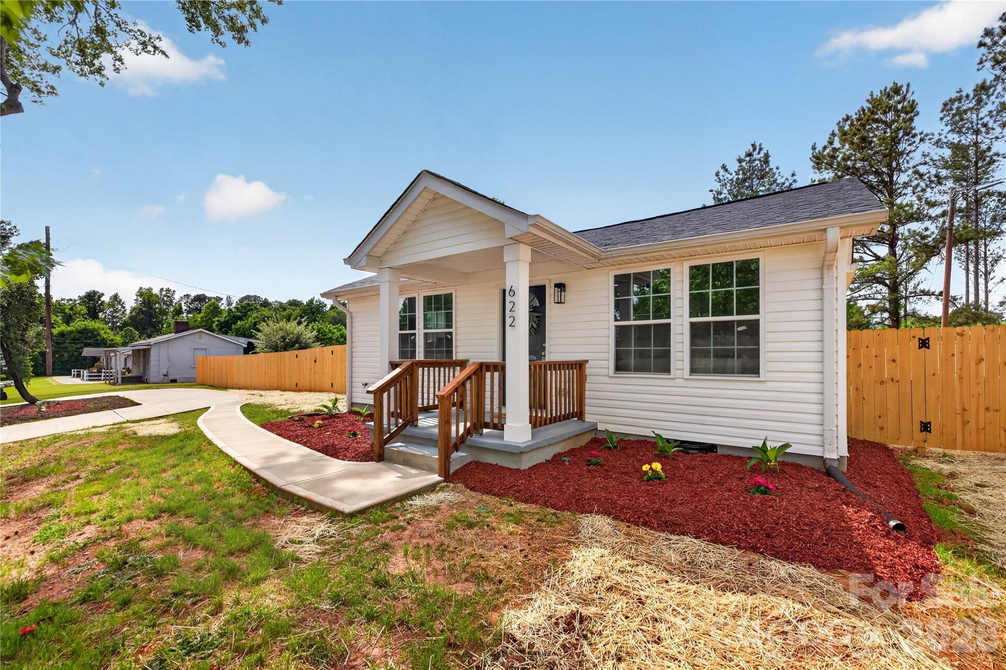 622 W Catawba Avenue Mount Holly NC 28120
