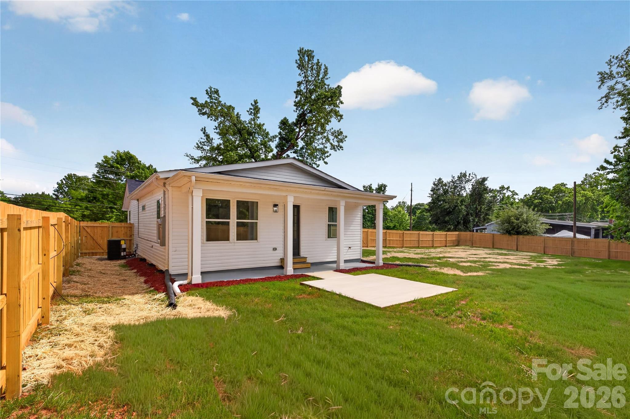 622 W Catawba Avenue Mount Holly NC 28120