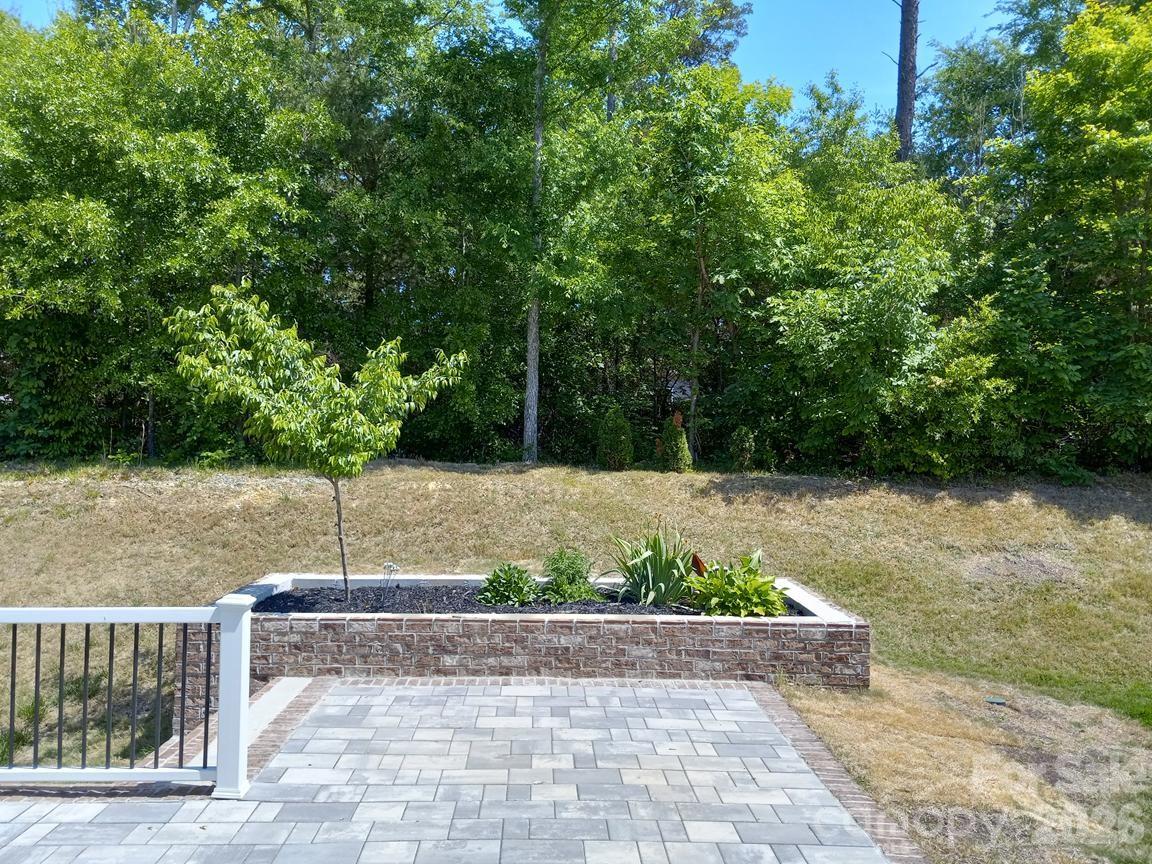 5108 Briscoe Drive Charlotte NC 28214