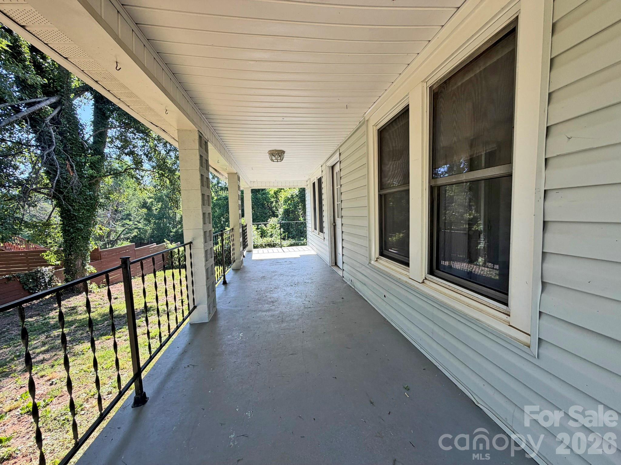41 Oak Hill Drive Asheville NC 28806