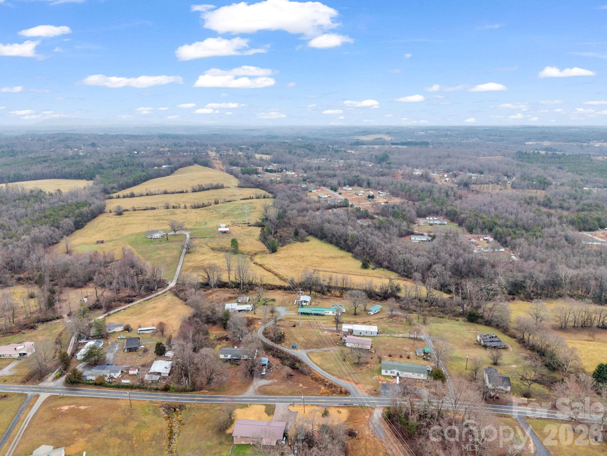 827 Old Henrietta Road Forest City NC 28043