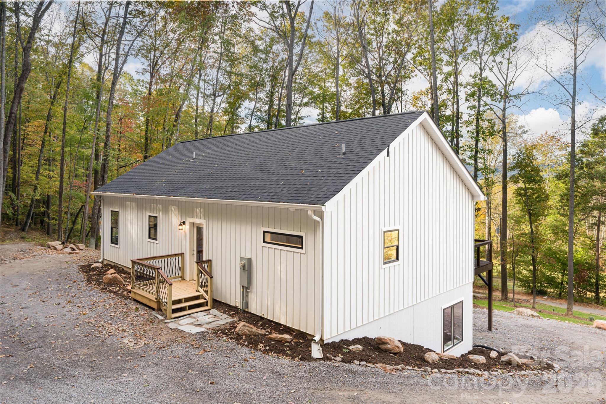 1487 Golf Course Road Old Fort NC 28762