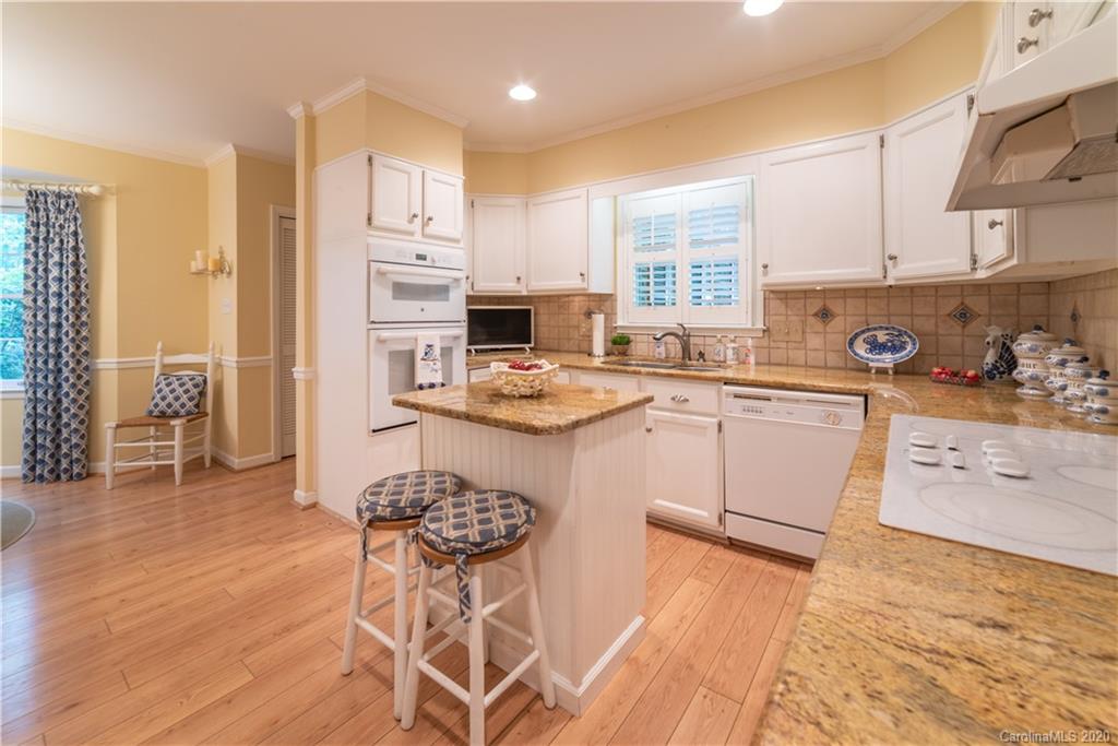 209 Medearis Drive Charlotte NC 28211