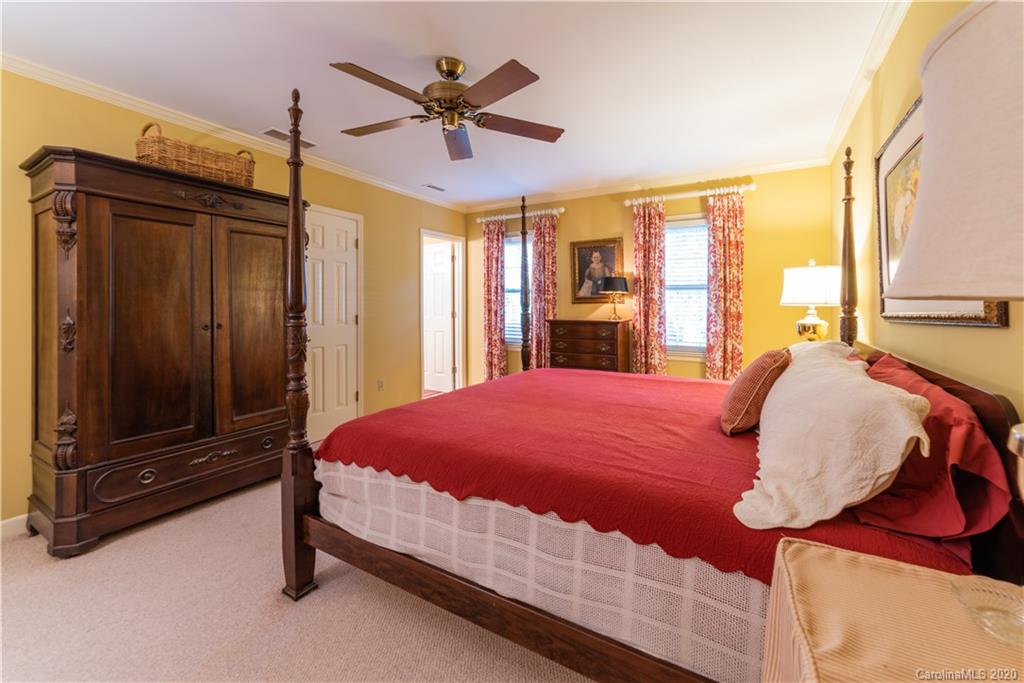 209 Medearis Drive Charlotte NC 28211