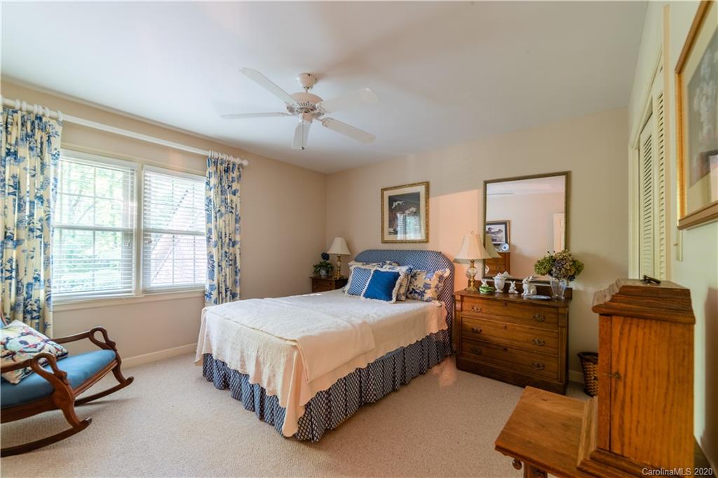209 Medearis Drive Charlotte NC 28211