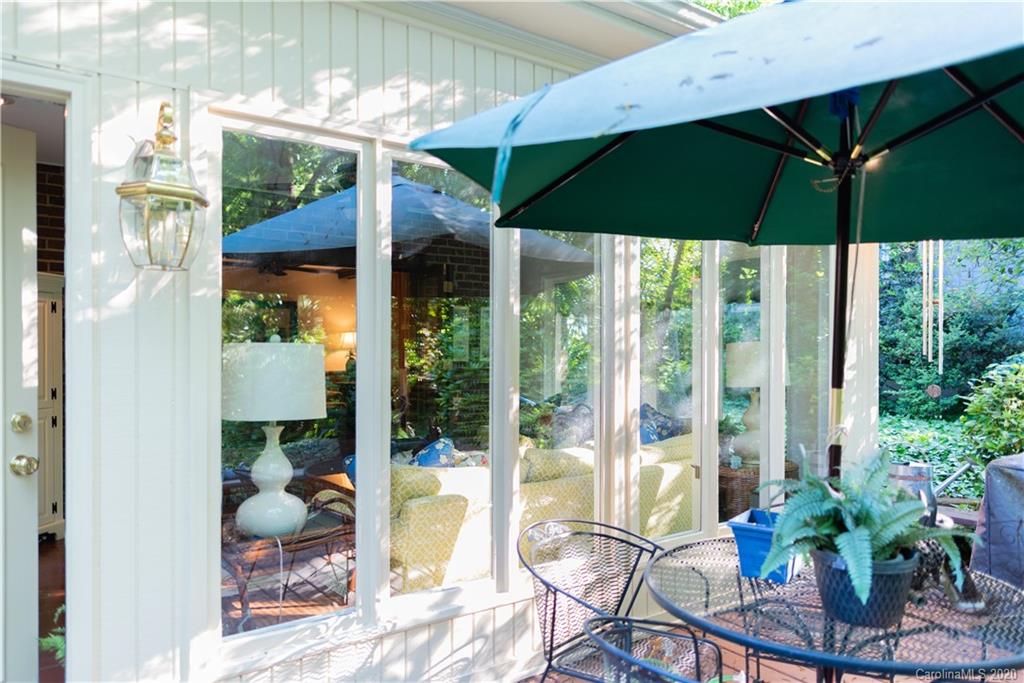 209 Medearis Drive Charlotte NC 28211