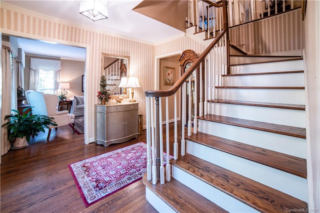 209 Medearis Drive Charlotte NC 28211