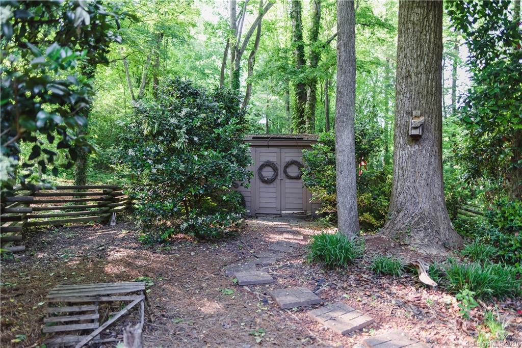 209 Medearis Drive Charlotte NC 28211