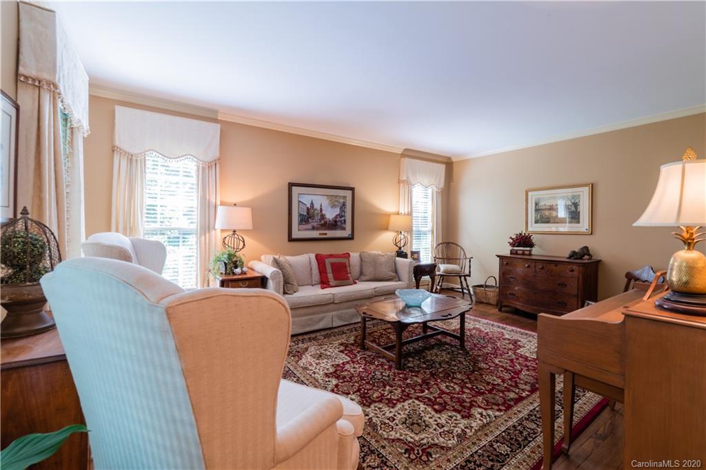 209 Medearis Drive Charlotte NC 28211