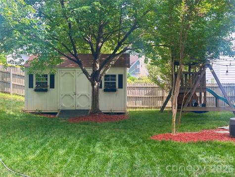 108 Runningdeer Drive Mooresville NC 28117