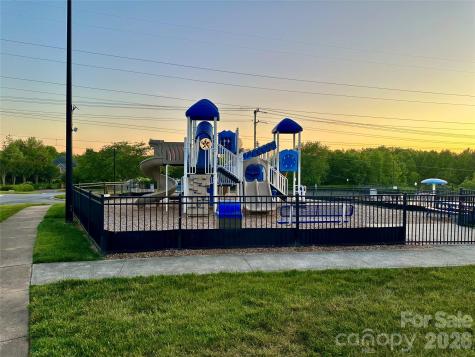 108 Runningdeer Drive Mooresville NC 28117