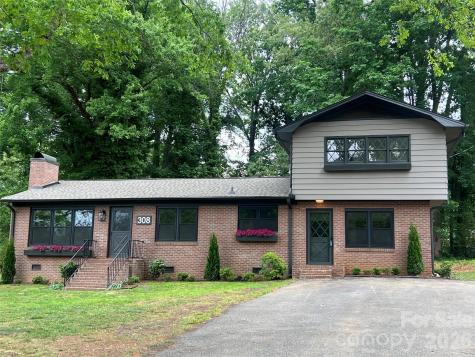 308 Rankin Avenue Lowell NC 28098