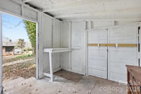 308 Rankin Avenue Lowell NC 28098
