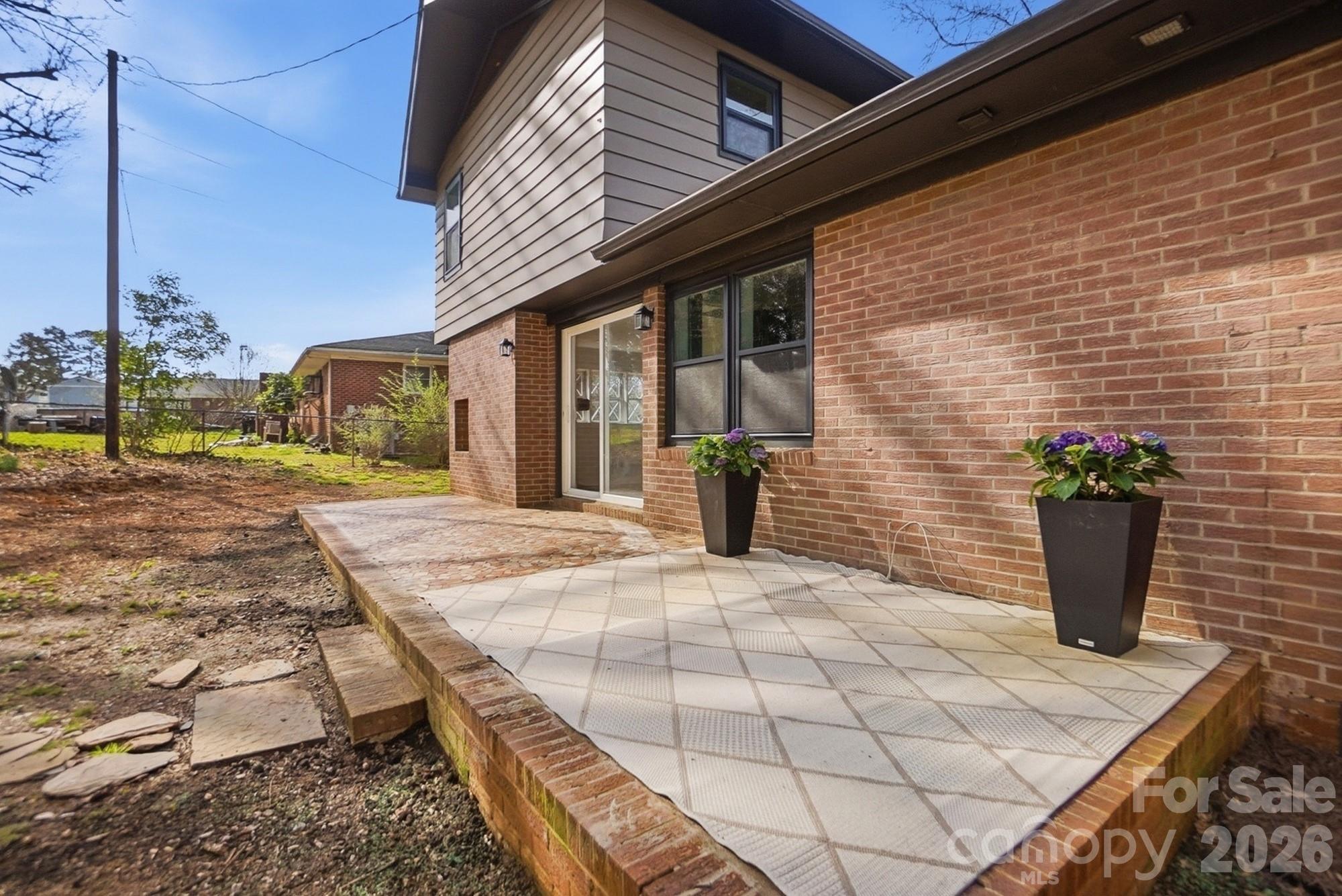 308 Rankin Avenue Lowell NC 28098