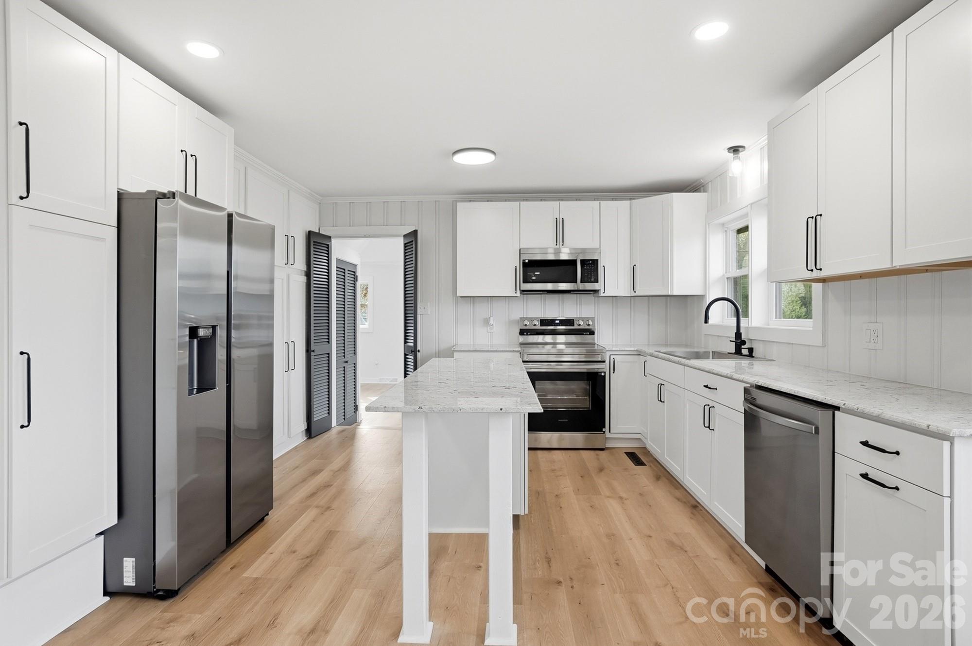 308 Rankin Avenue Lowell NC 28098