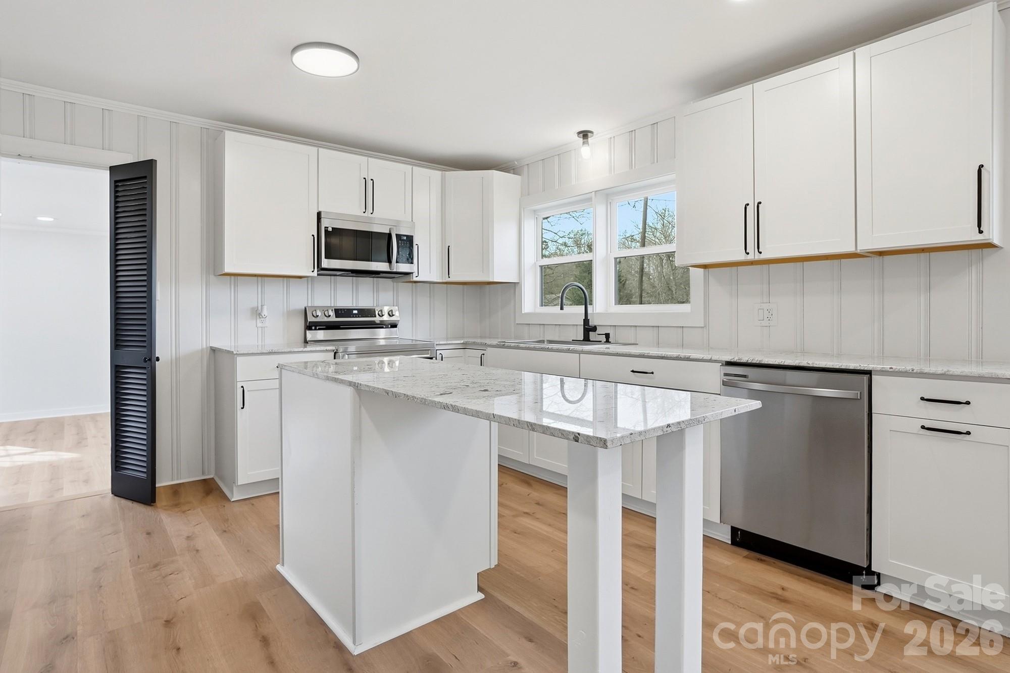 308 Rankin Avenue Lowell NC 28098
