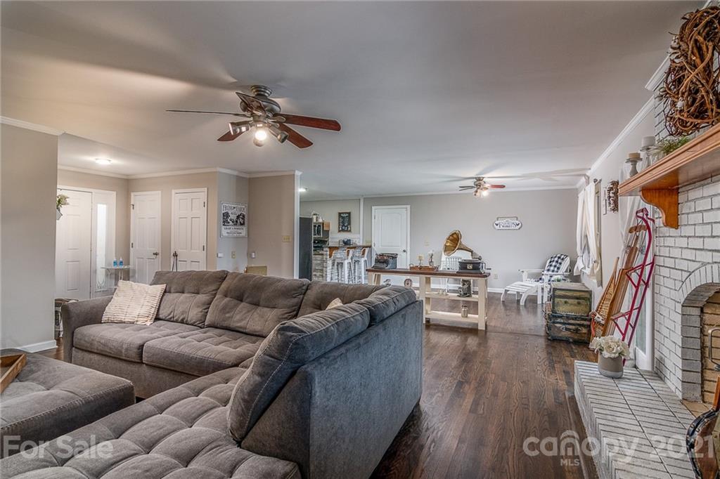 124 Sara Lane Statesville NC 28625
