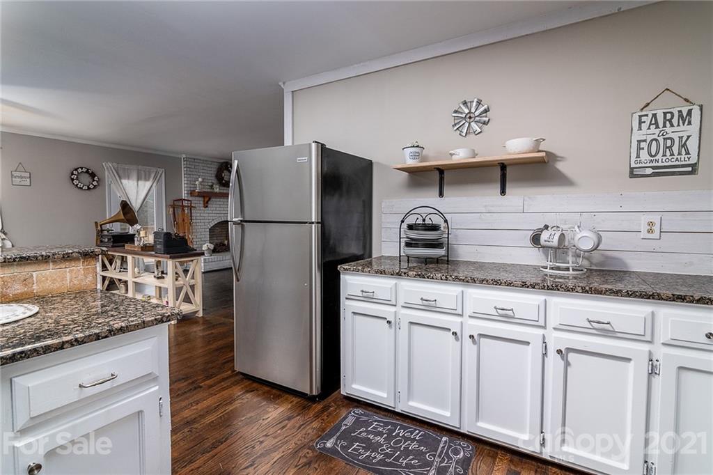 124 Sara Lane Statesville NC 28625