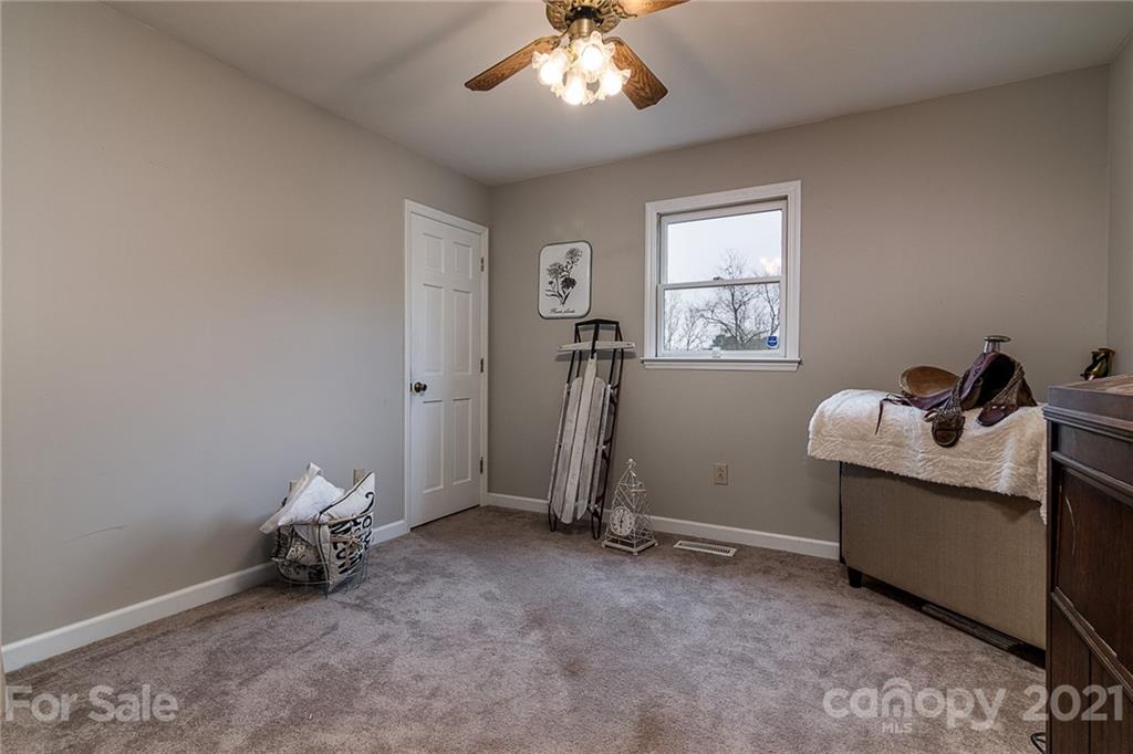 124 Sara Lane Statesville NC 28625