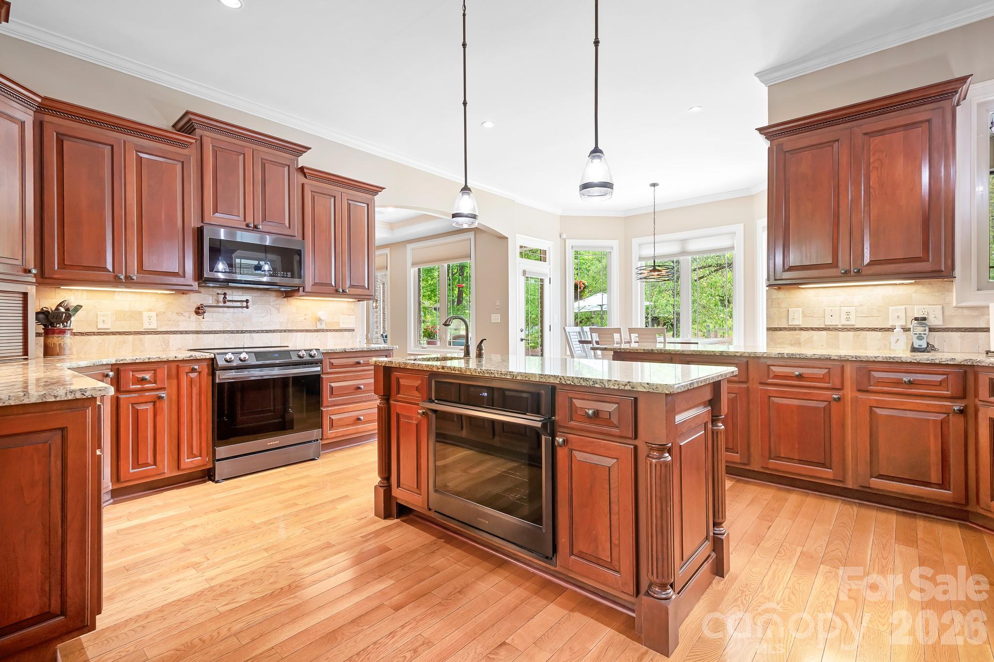 1395 Strawberry Lane Denver NC 28037
