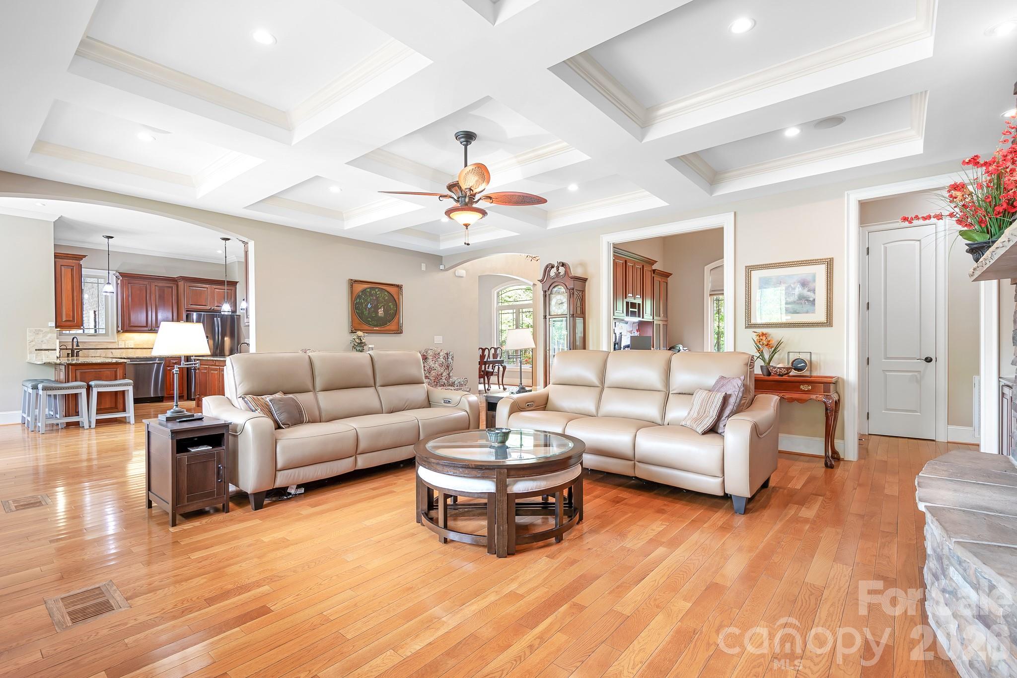 1395 Strawberry Lane Denver NC 28037