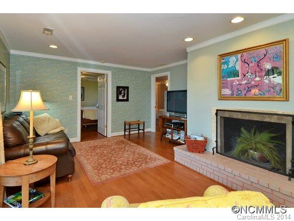 81 Horizon Hill Road Asheville NC 28804