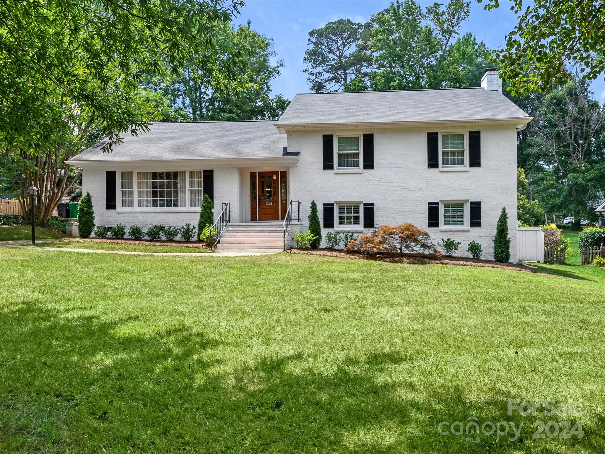 1201 Braeburn Road Charlotte NC 28211