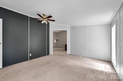 98 Fork Ridge Lane Hendersonville NC 28792