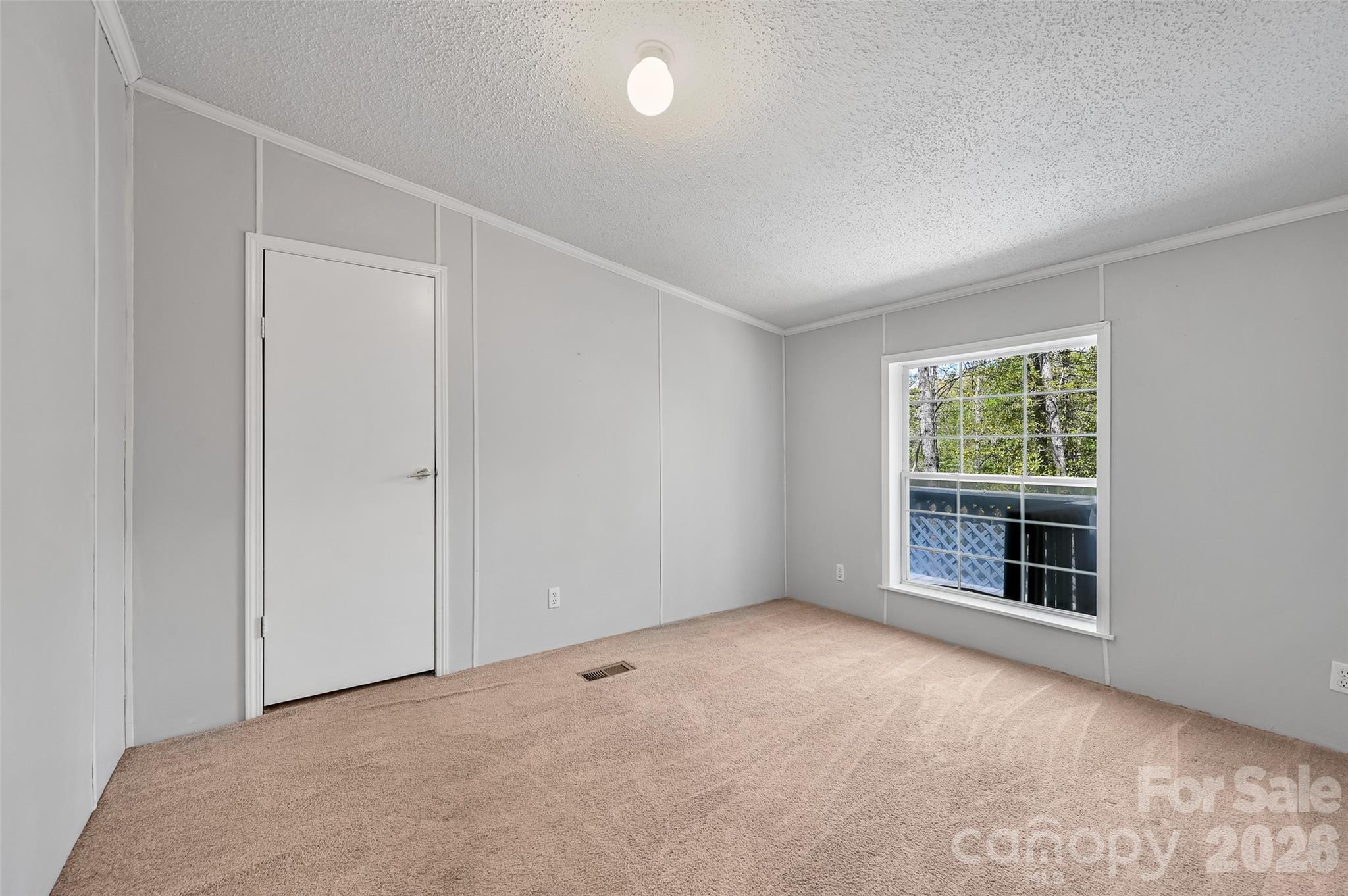 98 Fork Ridge Lane Hendersonville NC 28792
