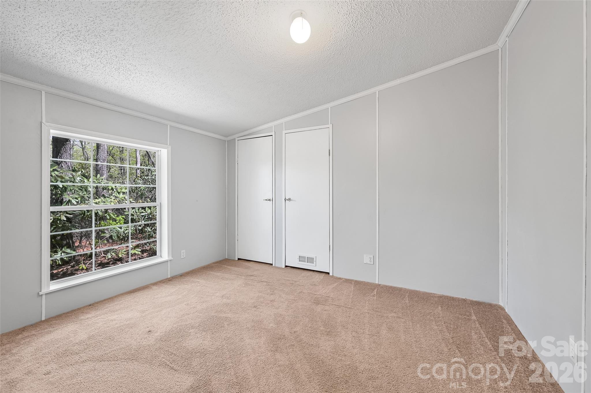 98 Fork Ridge Lane Hendersonville NC 28792