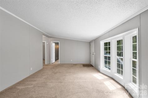 98 Fork Ridge Lane Hendersonville NC 28792