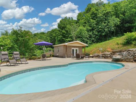 317 Camp Branch Road Clyde NC 28721