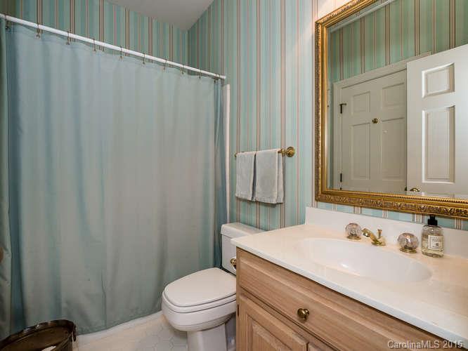 10539 Oak Pond Circle Charlotte NC 28277