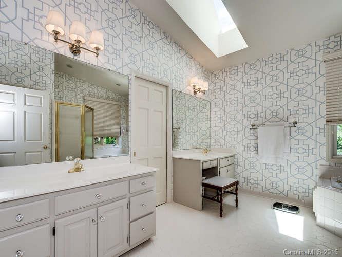 10539 Oak Pond Circle Charlotte NC 28277