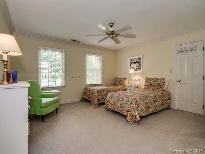 10539 Oak Pond Circle Charlotte NC 28277