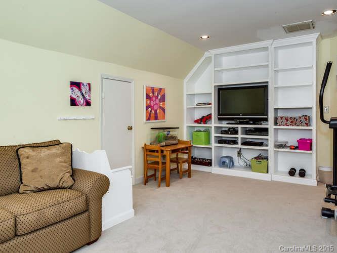 10539 Oak Pond Circle Charlotte NC 28277