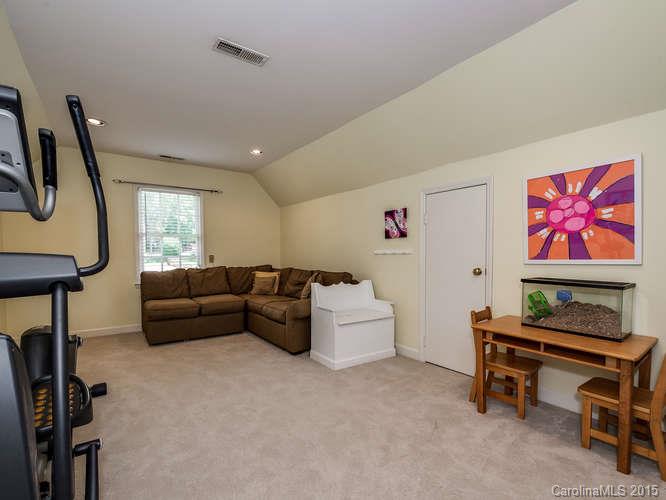 10539 Oak Pond Circle Charlotte NC 28277