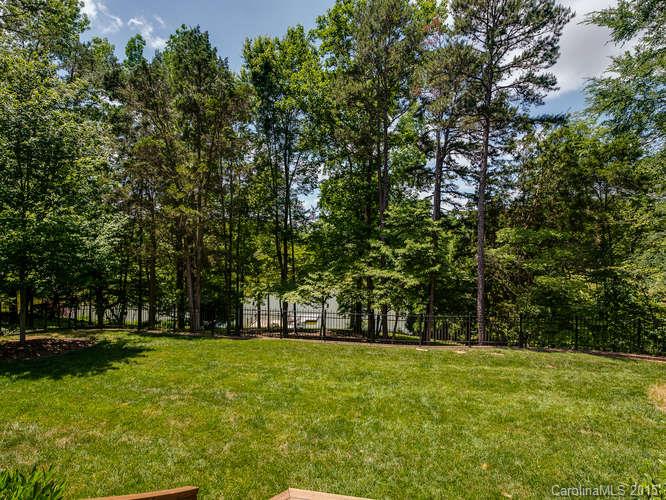 10539 Oak Pond Circle Charlotte NC 28277