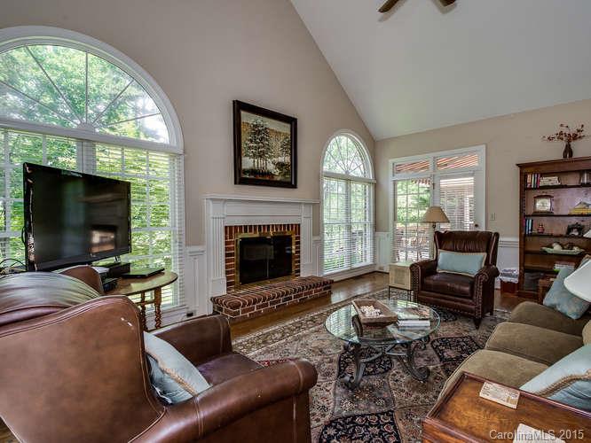 10539 Oak Pond Circle Charlotte NC 28277