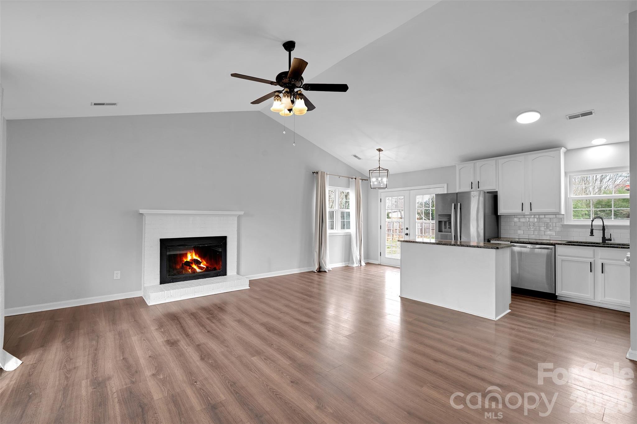 6724 Woodwedge Drive Charlotte NC 28227