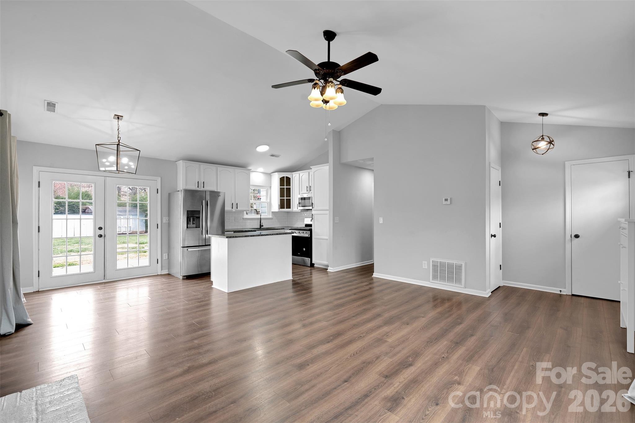 6724 Woodwedge Drive Charlotte NC 28227