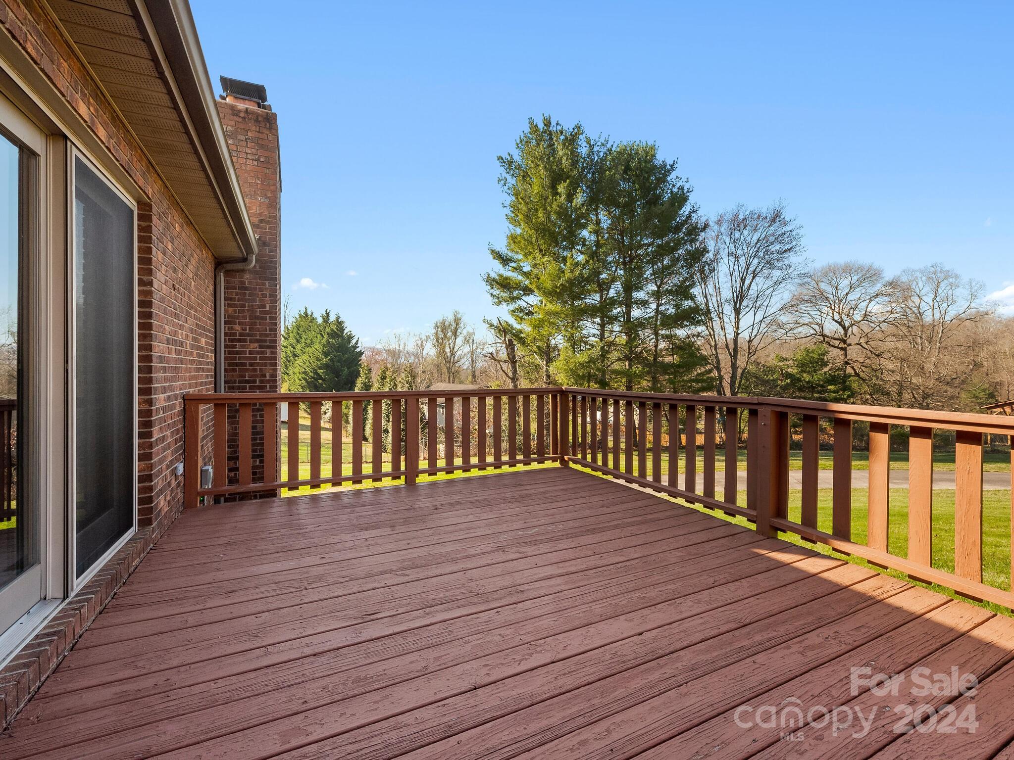 131 Oak Hill Road Candler NC 28715