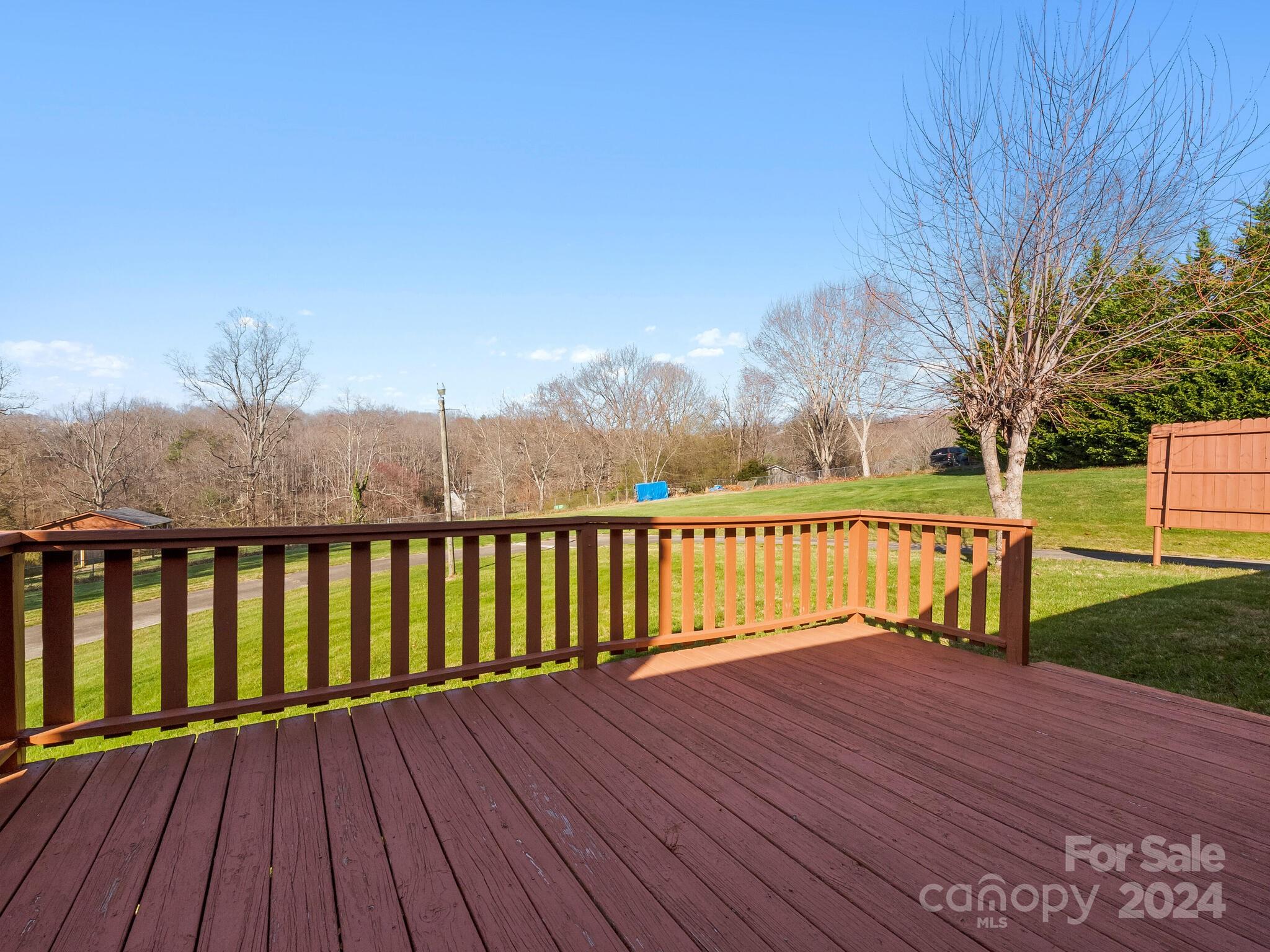 131 Oak Hill Road Candler NC 28715
