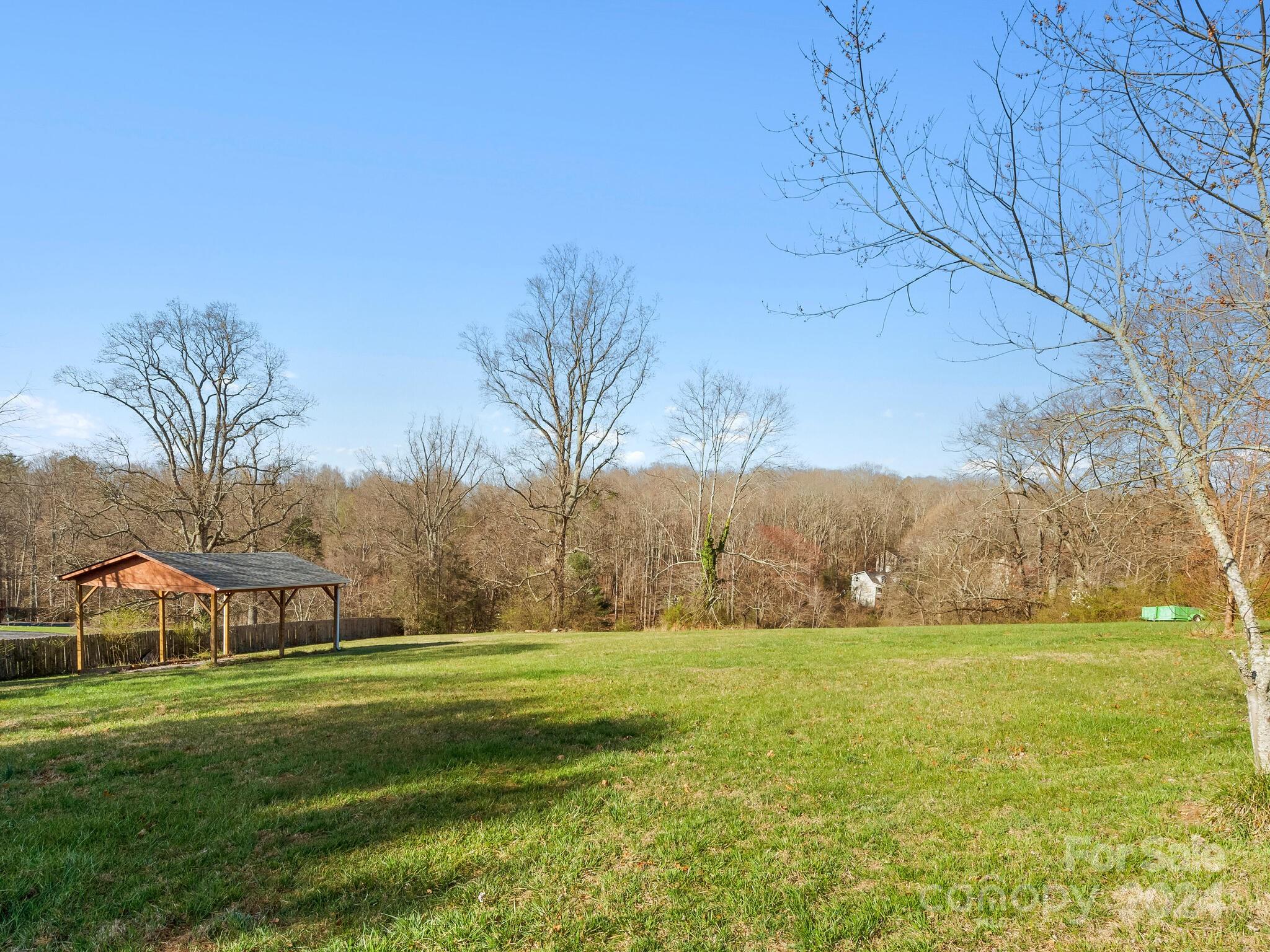 131 Oak Hill Road Candler NC 28715