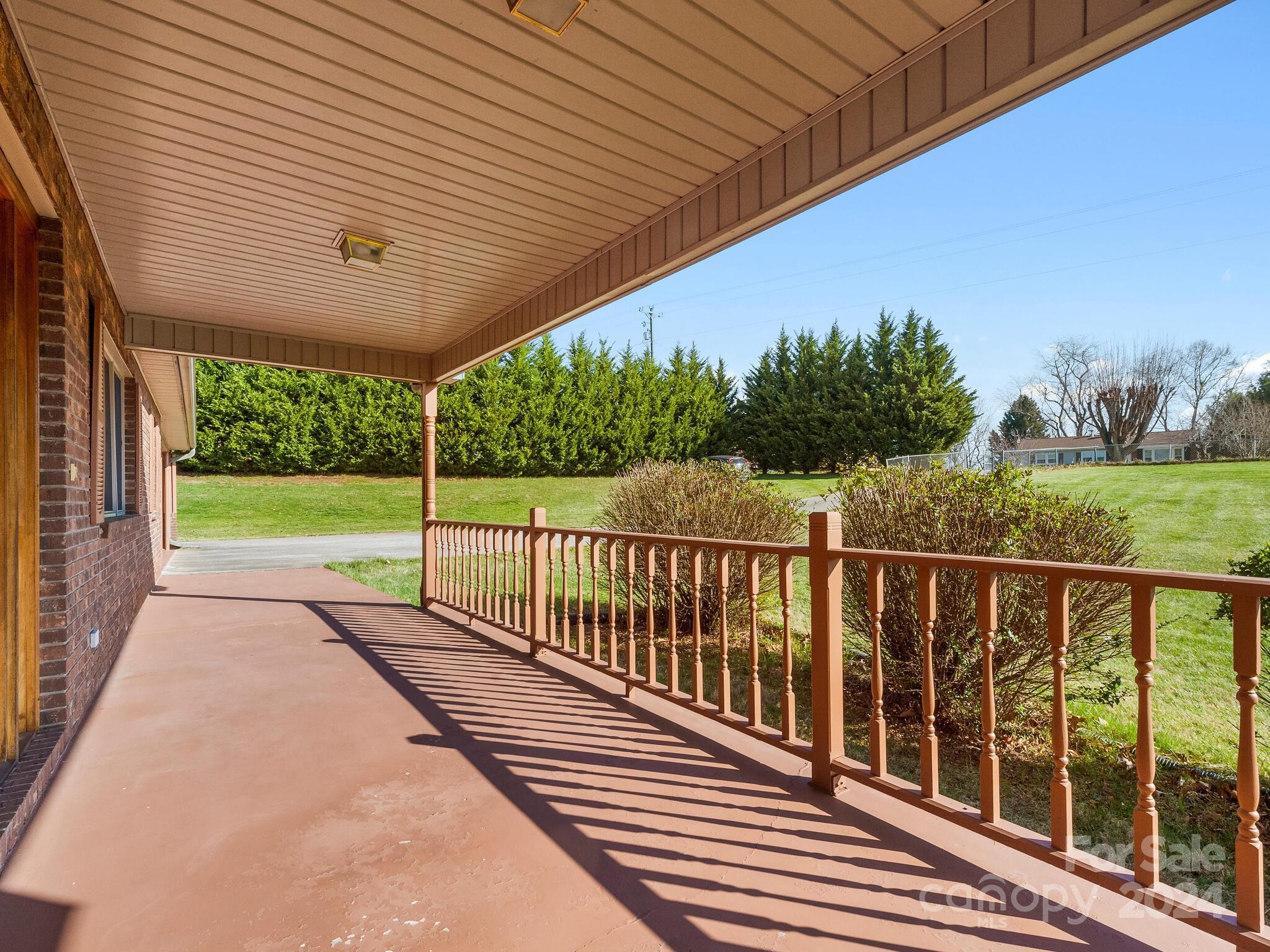 131 Oak Hill Road Candler NC 28715