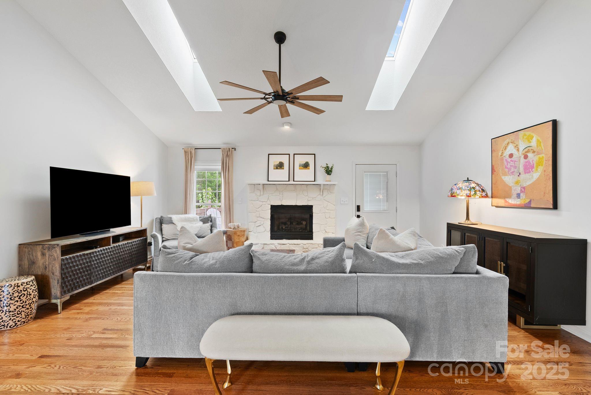 6 Sayles Town Road Fairview NC 28730