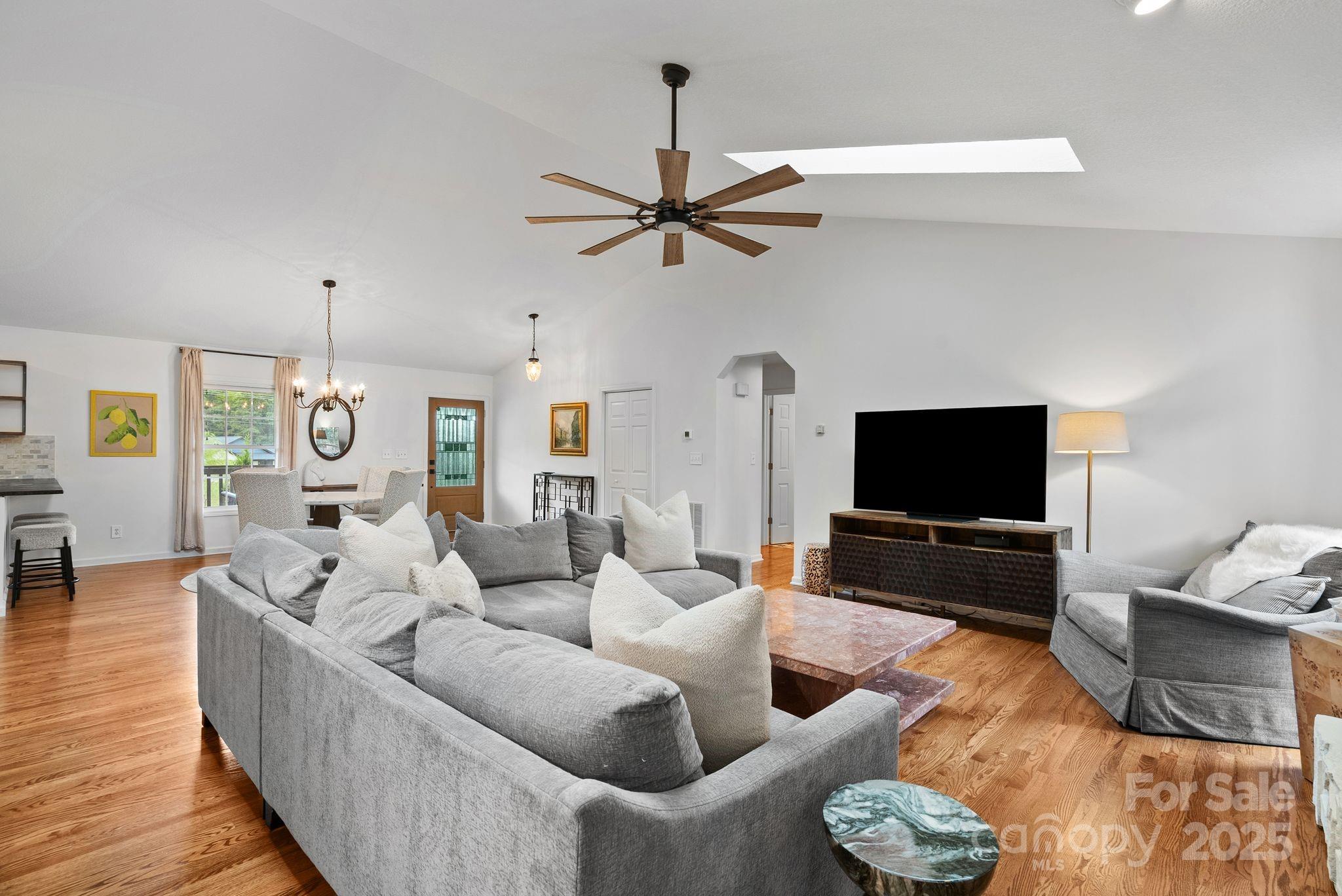 6 Sayles Town Road Fairview NC 28730